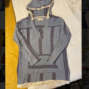 Women’s Drug Rug with Hoodie